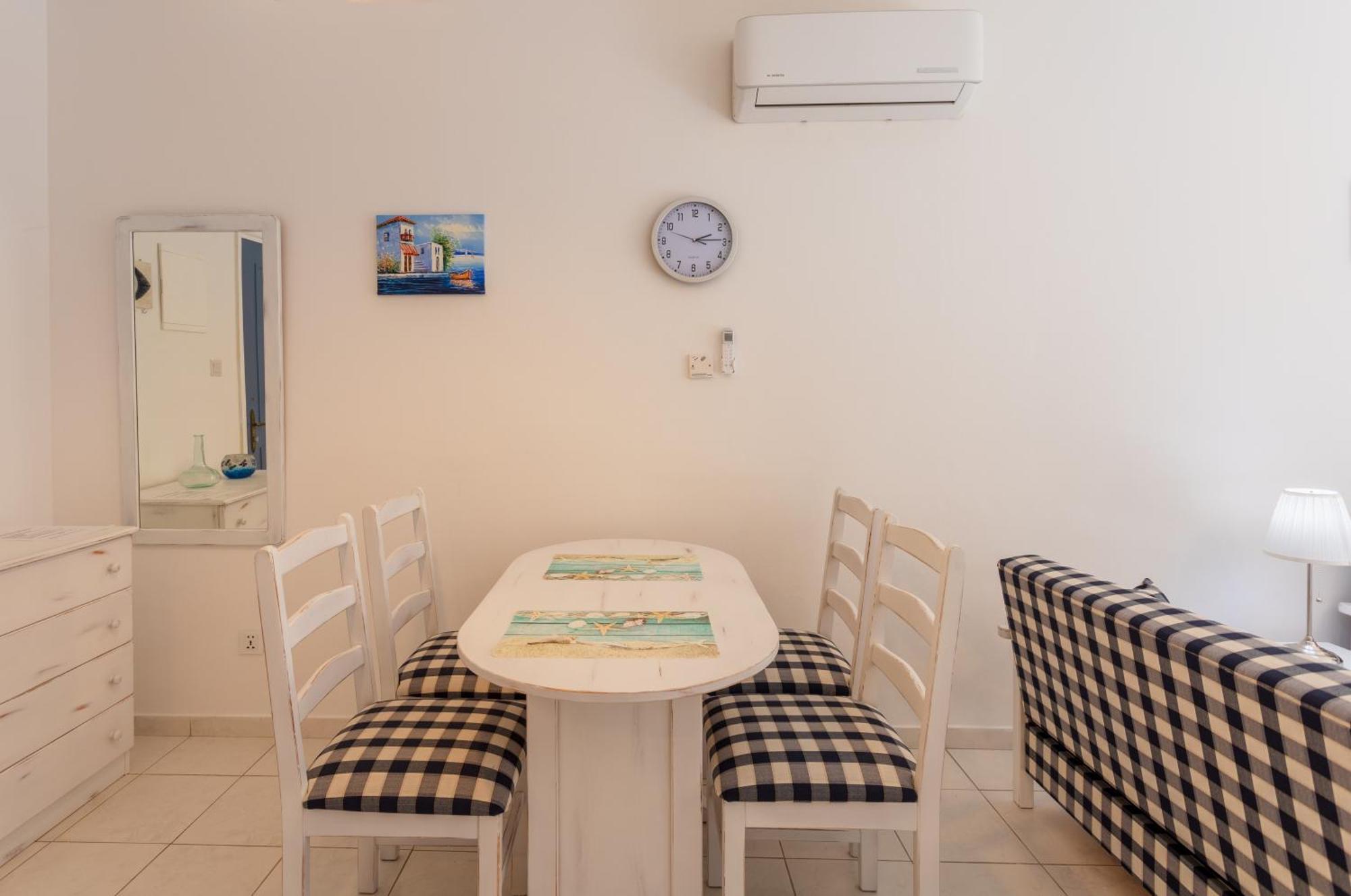 Regina Gardens Lovely Apartment Paphos Exterior foto