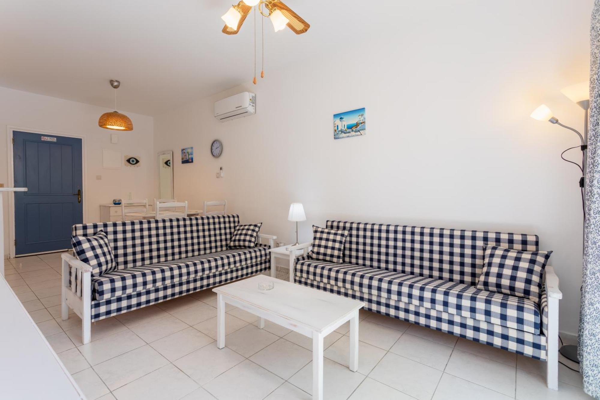Regina Gardens Lovely Apartment Paphos Exterior foto